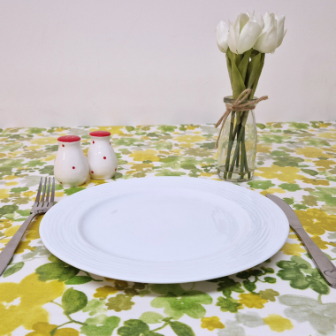 Sage Yellow Green Leaves Oilcloth Wipe Clean Tablecloth 