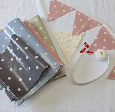 Make Your Own-Oilcloth Dotty Outdoor Bunting Kit 3 or 6 Metres